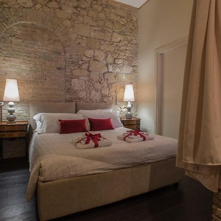 Suite Via Sulis 61 Cagliari Bagian luar foto