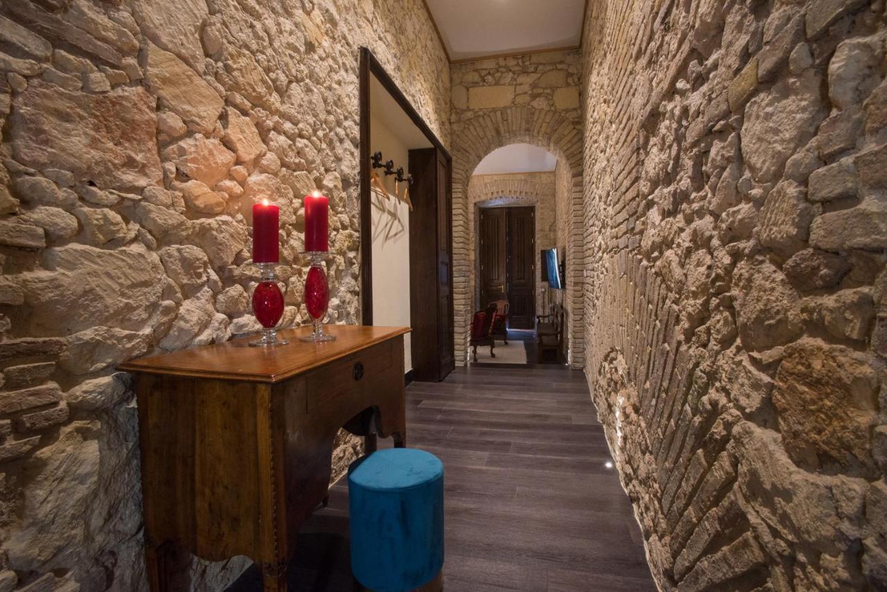 Suite Via Sulis 61 Cagliari Bagian luar foto