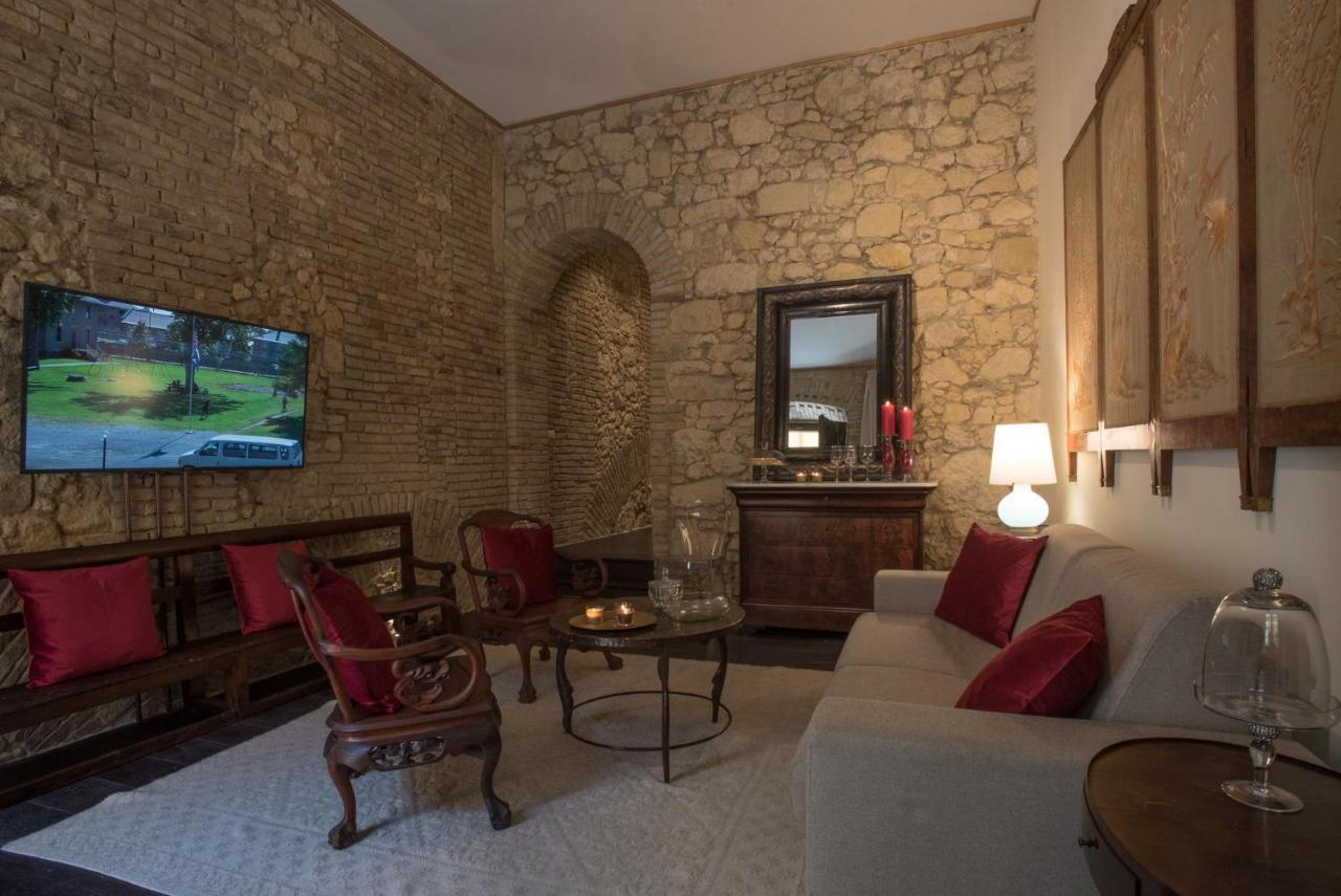 Suite Via Sulis 61 Cagliari Bagian luar foto