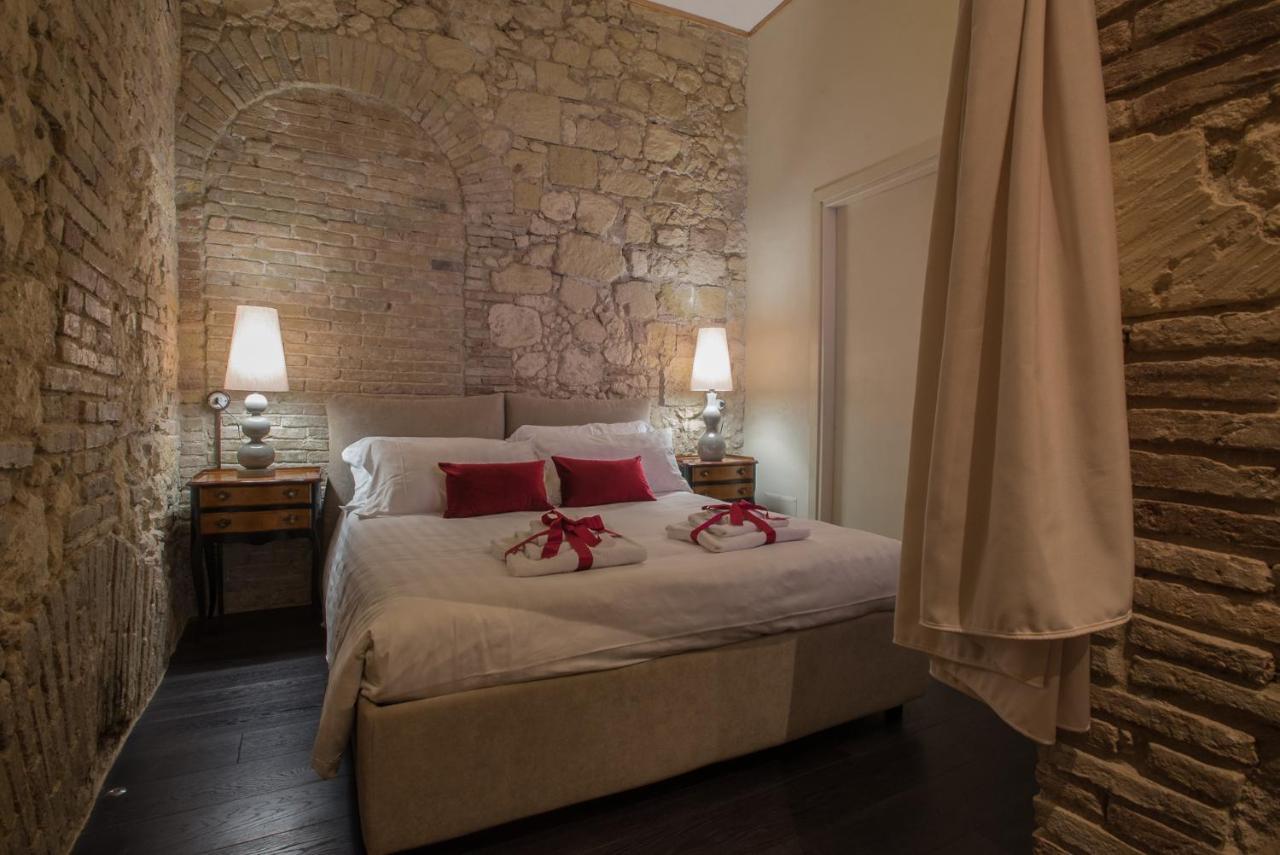Suite Via Sulis 61 Cagliari Bagian luar foto